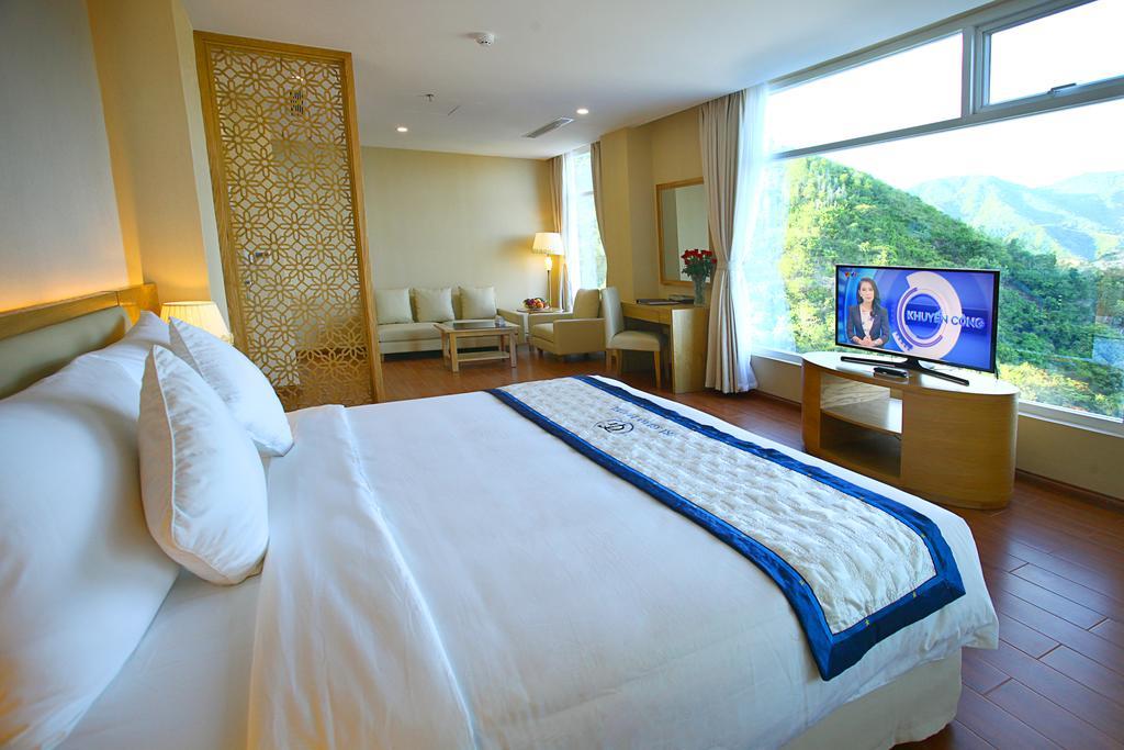 Tri Giao Hotel Nha Trang Buitenkant foto