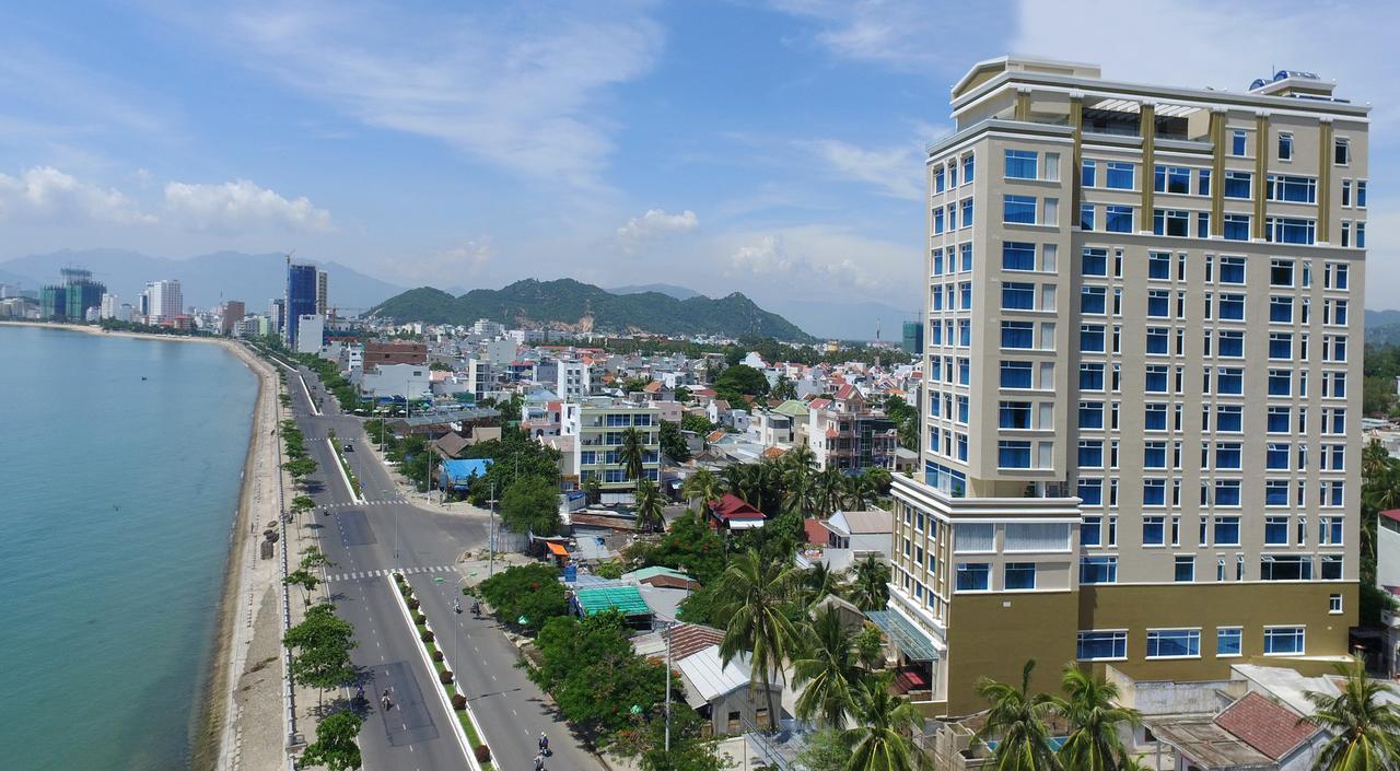 Tri Giao Hotel Nha Trang Buitenkant foto