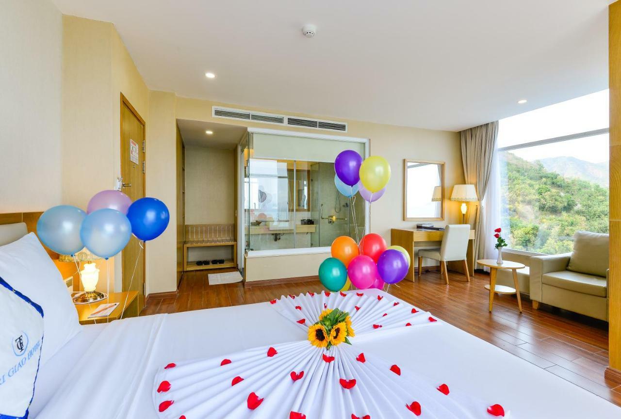 Tri Giao Hotel Nha Trang Buitenkant foto